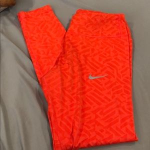 Nike dry fit workout leggings